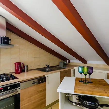 Lukas Apartment